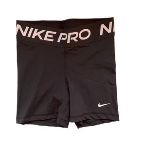 Nike | Nike Pro Shorts | Extra Small